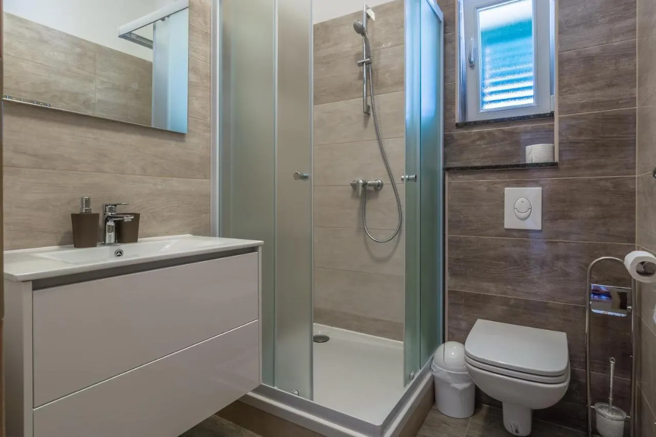 Apartments By The Sea Simuni, Pag - 18386 Kolan
