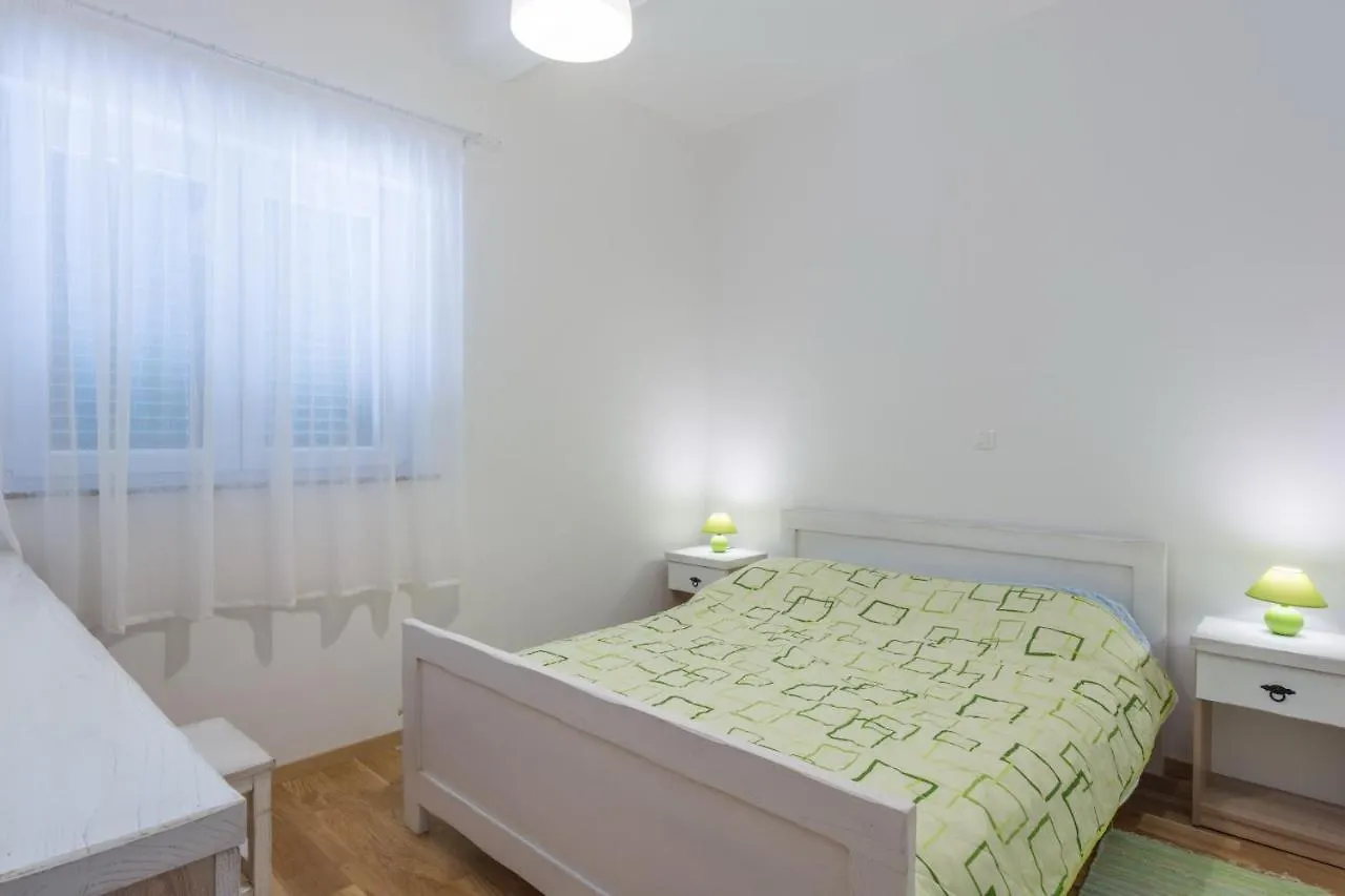 Apartments By The Sea Simuni, Pag - 18386 Kolan