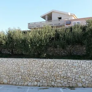  Appartamento With A Parking Space Kolan, Pag - 16482